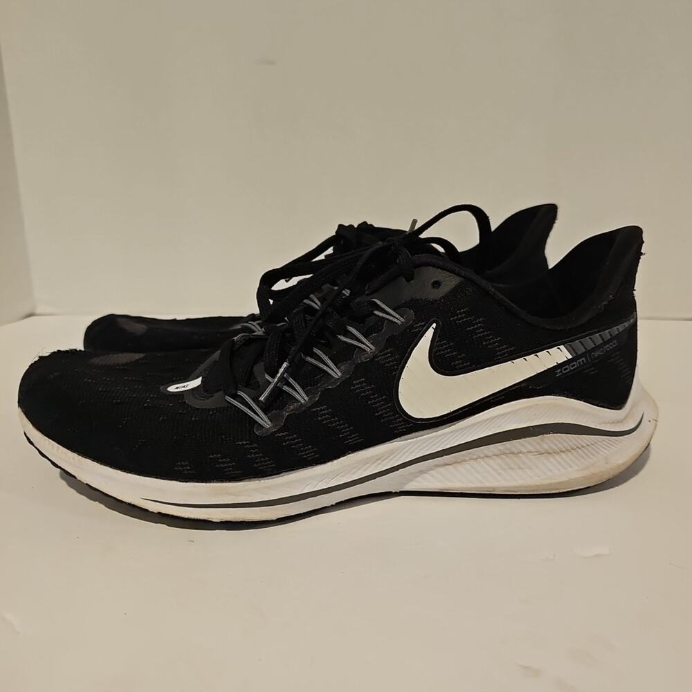 Nike Womens Air Zoom Vomero 14 AH7858-010 Black Running Shoes Sneakers Size 10